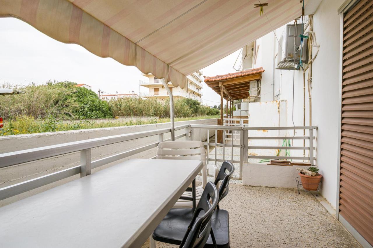 Loutraki Beach & Casino Condo Luaran gambar